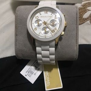 MK watch